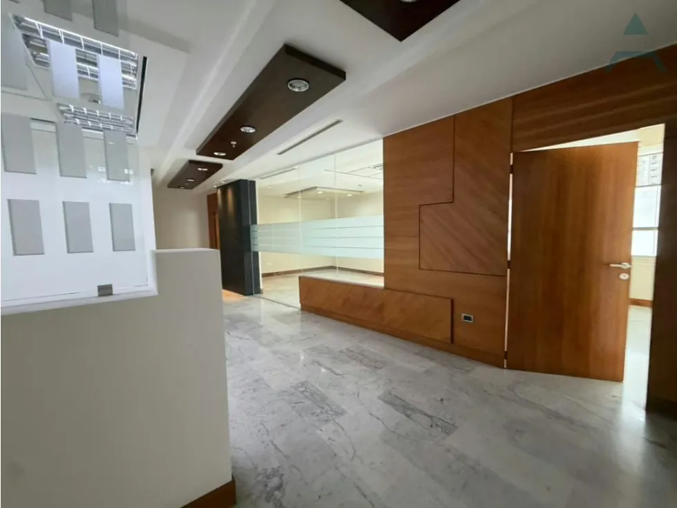 Se Vende/Alquila Edificio 17500m² San Bernardino - 28