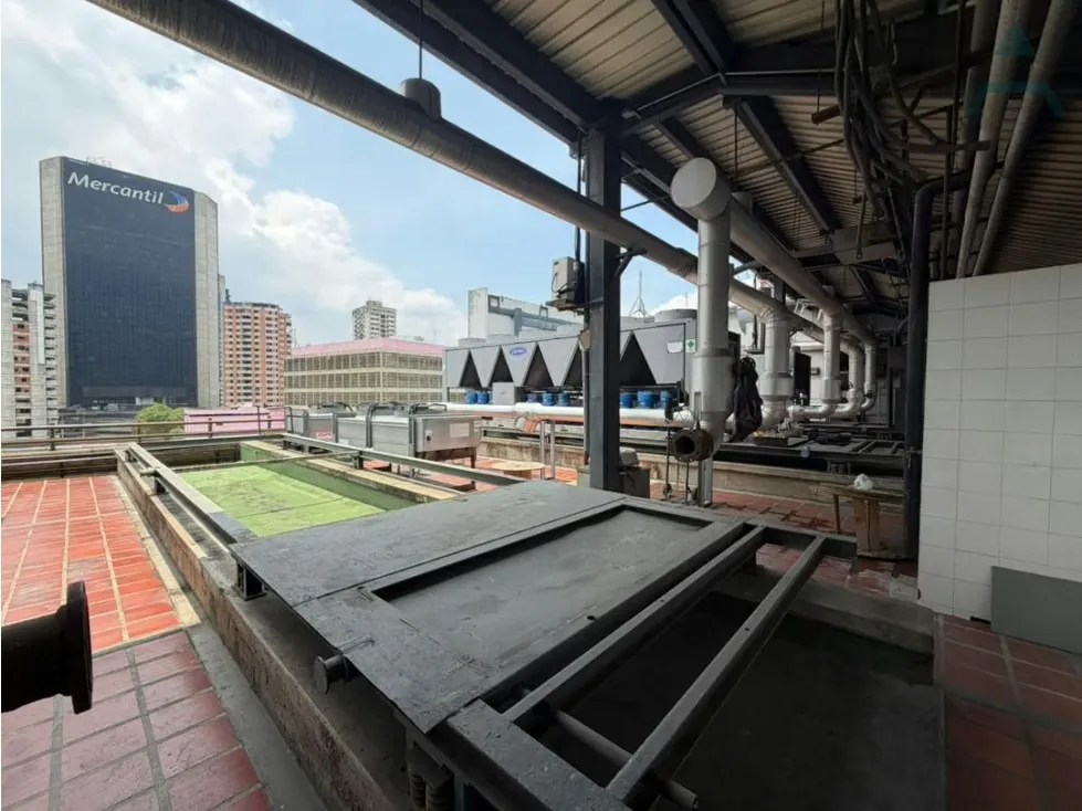 Se Vende/Alquila Edificio 17500m² San Bernardino - 10