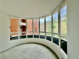 View 10