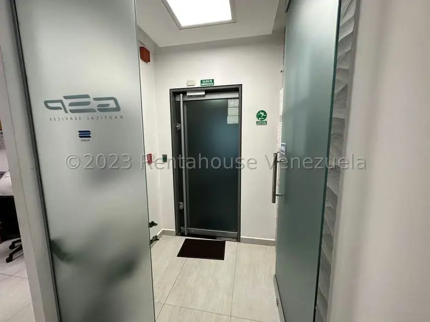 Local Comercial en Venta en Macaracuay, Distrito Metropolitano - 16