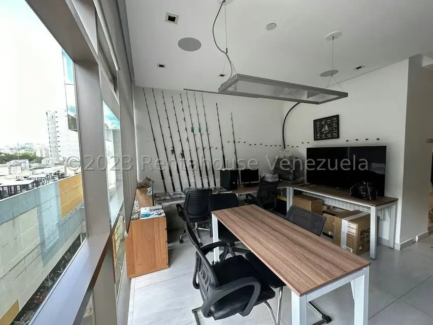 Local Comercial en Venta en Macaracuay, Distrito Metropolitano - 22