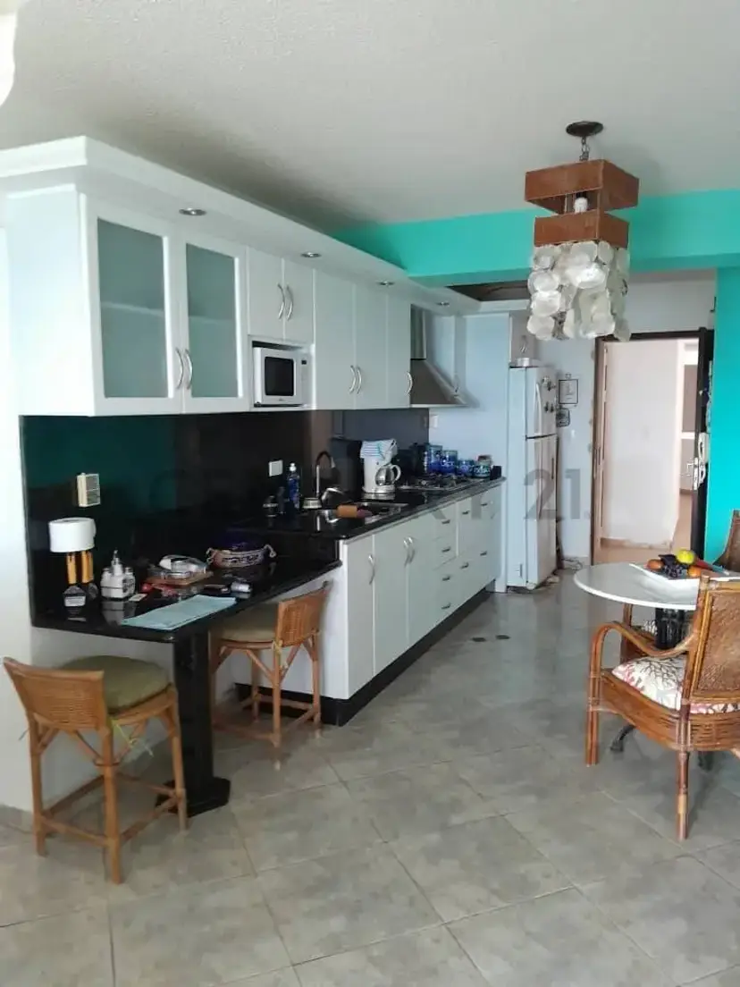VENTA DE APARTAMENTO DE PLAYA CON VISTA AL MAR