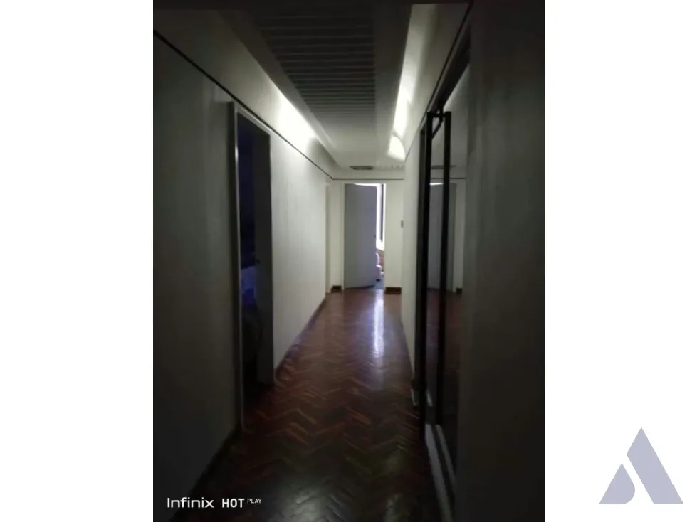 Alquilo oficina 510m2 La Urbina 6291 - 6