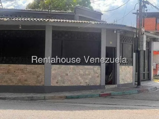 Casa (Duplex) en Venta en El Cañaveral, Carabobo