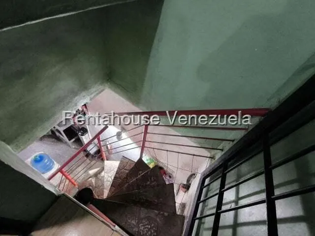 Casa (Duplex) en Venta en El Cañaveral, Carabobo - 17