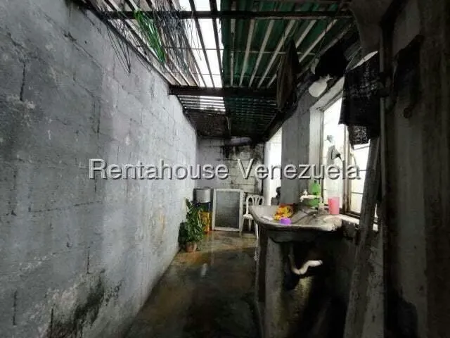 Casa (Duplex) en Venta en El Cañaveral, Carabobo - 24