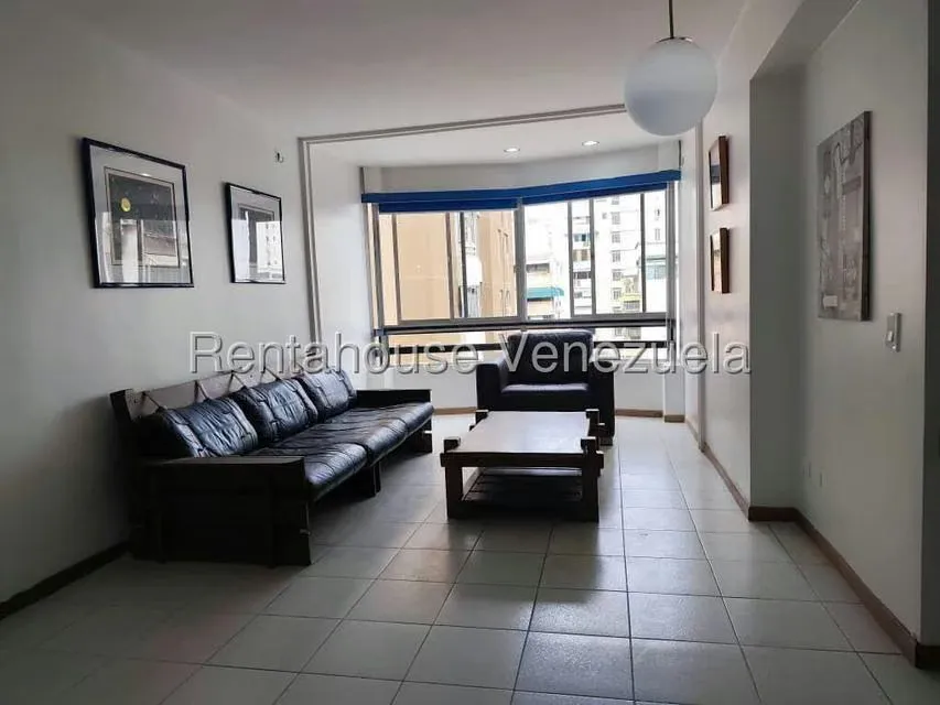 Apartamento (1 Nivel) en Alquiler en Los Palos Grandes, Distrito Metropolitano - 7
