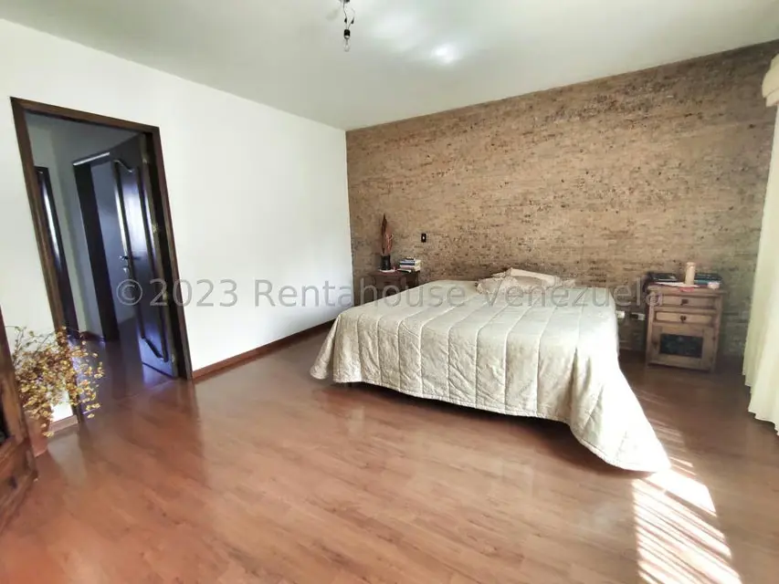 Casa (Multipes Niveles) en Venta en Los Naranjos del Cafetal, Distrito Metropolitano - 11