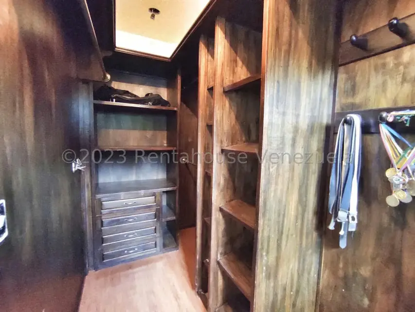 Casa (Multipes Niveles) en Venta en Los Naranjos del Cafetal, Distrito Metropolitano - 19