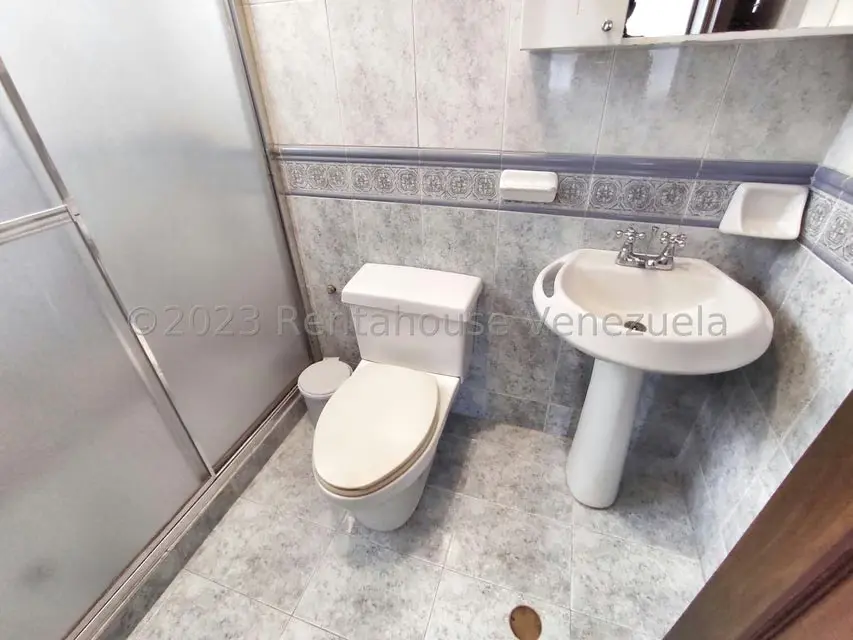 Casa (Multipes Niveles) en Venta en Los Naranjos del Cafetal, Distrito Metropolitano - 20
