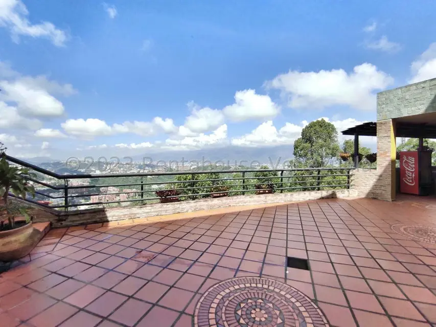 Casa (Multipes Niveles) en Venta en Los Naranjos del Cafetal, Distrito Metropolitano - 28
