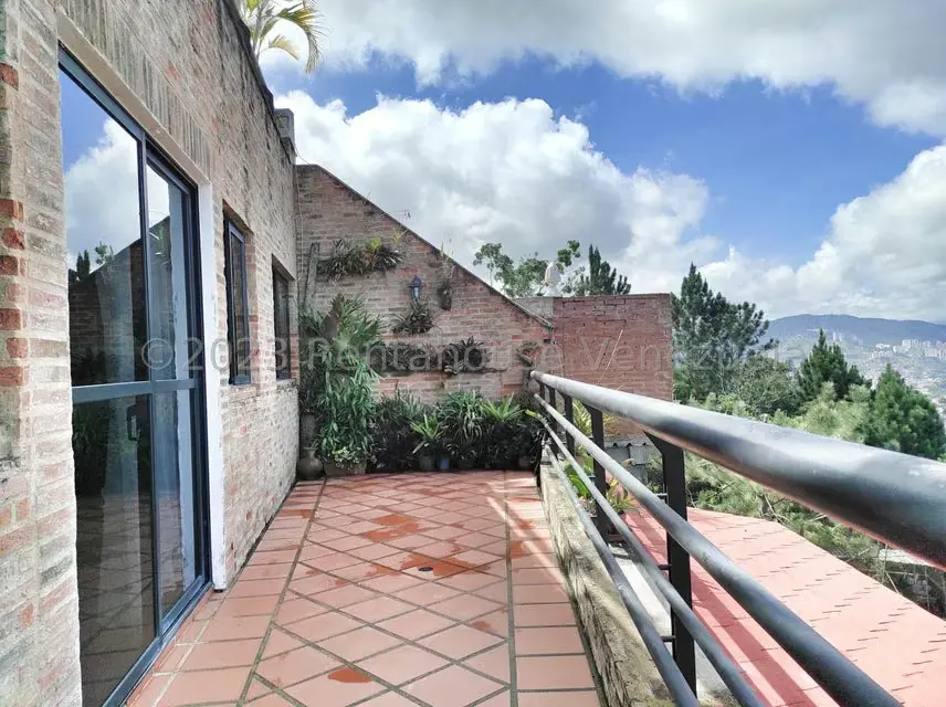 Casa (Multipes Niveles) en Venta en Los Naranjos del Cafetal, Distrito Metropolitano - 30