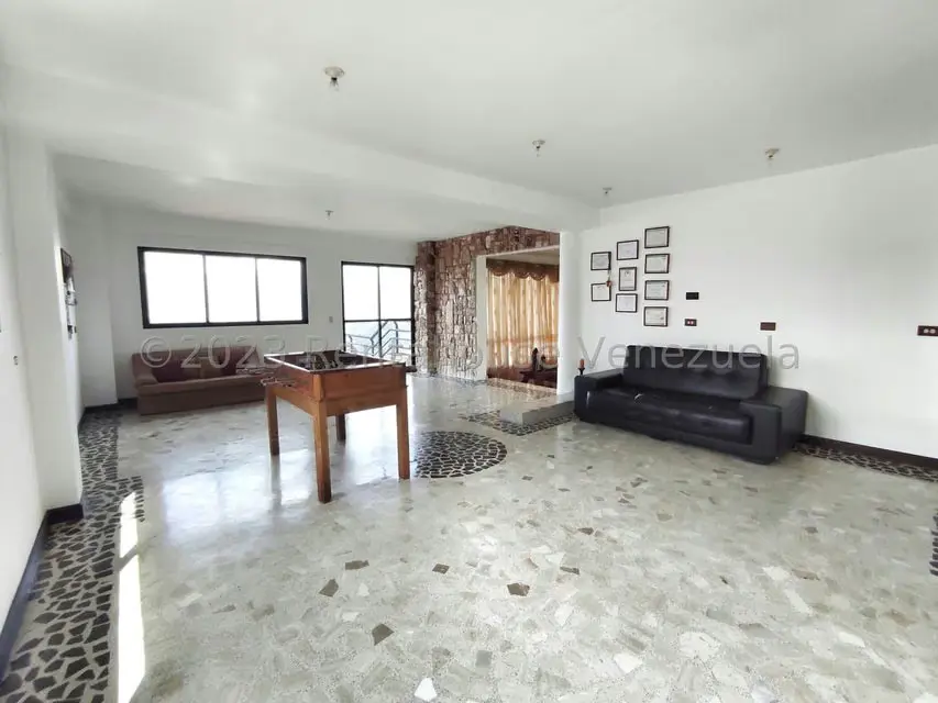 Casa (Multipes Niveles) en Venta en Los Naranjos del Cafetal, Distrito Metropolitano - 7