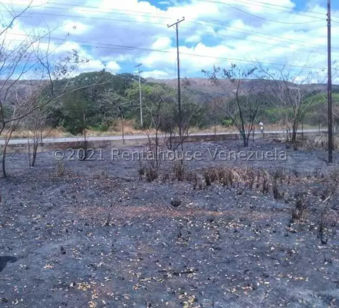 Terreno (Comercial) en Venta en Hacienda Barrancon, Aragua