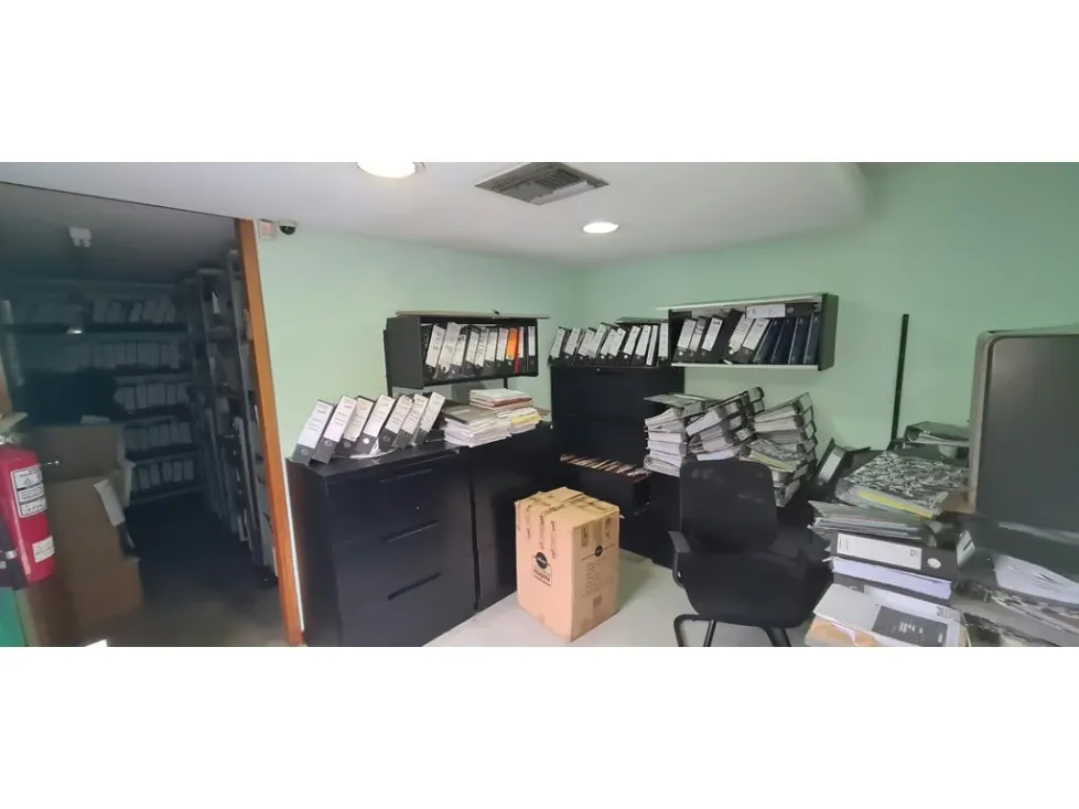 Vendo oficina 1.474m2 Boleita Norte 8187 - 33
