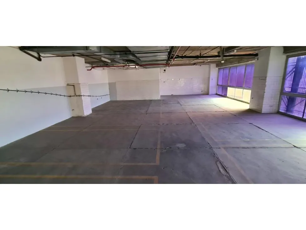 Vendo oficina 1.474m2 Boleita Norte 8187 - 43