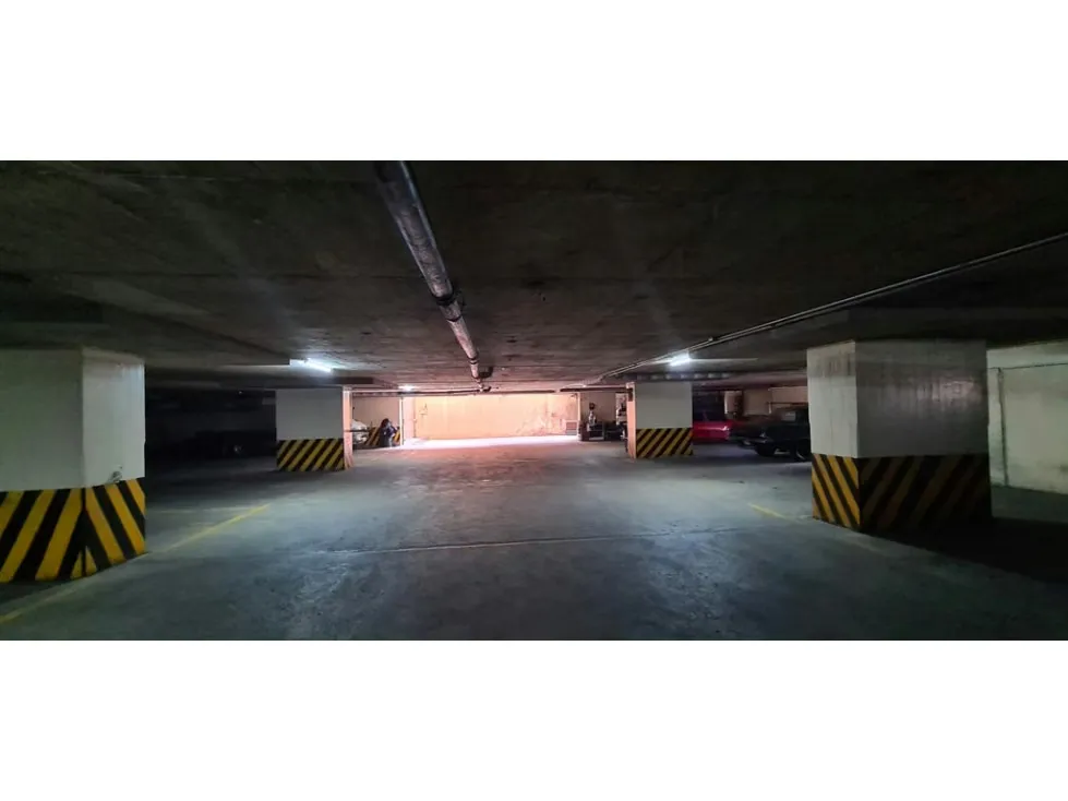 Vendo oficina 1.474m2 Boleita Norte 8187 - 49