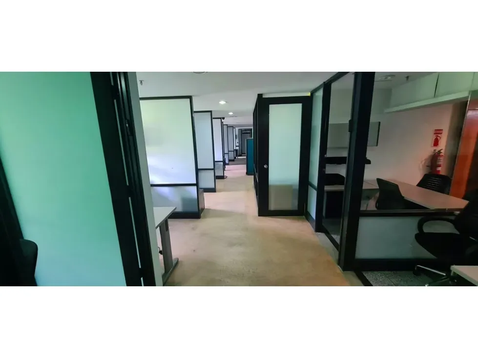 Vendo oficina 1.474m2 Boleita Norte 8187 - 9
