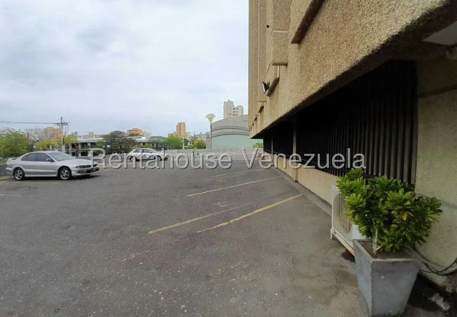 Oficina en Alquiler en 5 de Julio, Zulia - 39