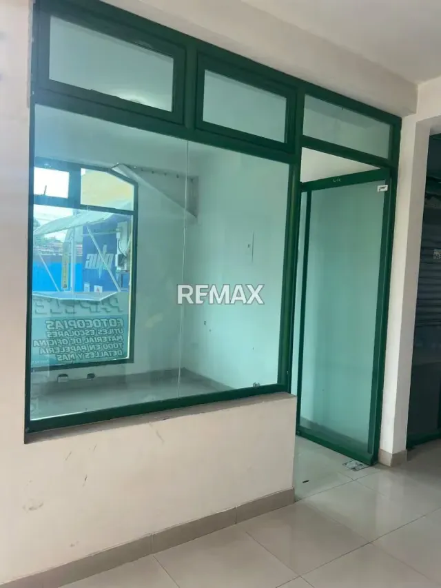 LOCAL COMERCIAL EN 19 DE ABRIL