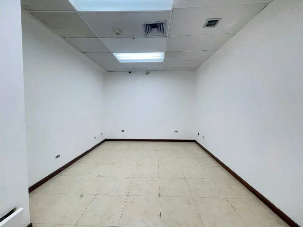 Alquiler de local en El Paraiso, 93M2 - 3