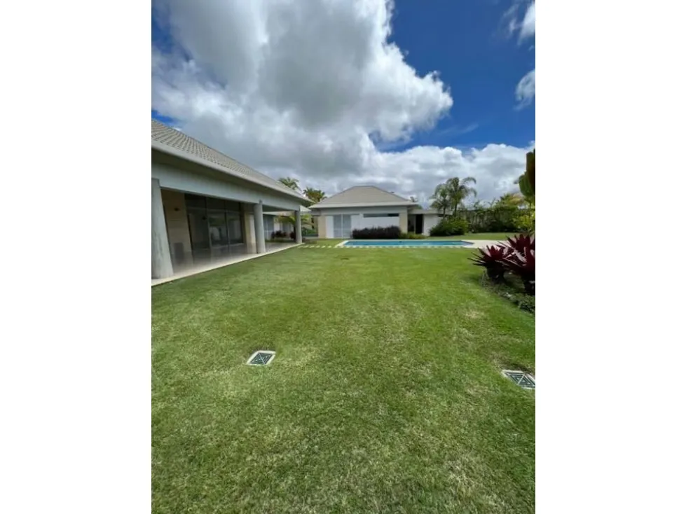 Se vende casa 750m2 La Lagunita 9183 - 3