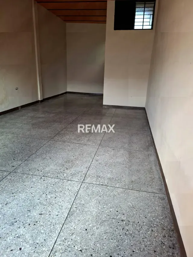 En Alquiler Local Comercial ubicado en Guanare, Calle 13 entre Carreras 9 y 10, Sector La Arenosa, Guanare, Portuguesa, Venezuela - 5