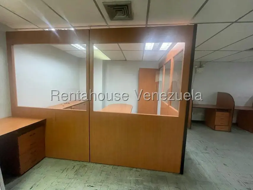 Oficina en Alquiler en El Rosal, Distrito Metropolitano - 13