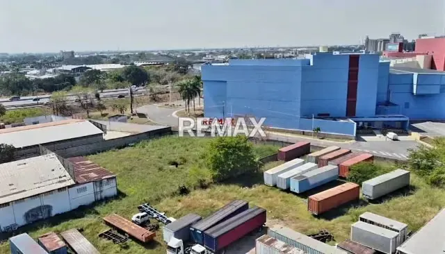 Ofrecemos en venta terreno con uso comercial e industrial - 15