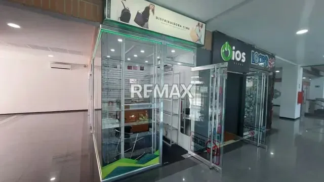 ALQUILER LOCAL COMERCIAL. CENTRO COMERCIAL CRISTAL, NAGUANAGUA - 2