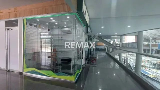 ALQUILER LOCAL COMERCIAL. CENTRO COMERCIAL CRISTAL, NAGUANAGUA - 3
