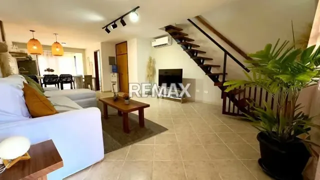 TOWNHOUSE SIN AMOBLAR EN EL YAQUE, A 1 MINUTO DE LA PLAYA, LISTO PARA DISEÑARLO A TU GUSTO - 3