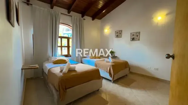 TOWNHOUSE SIN AMOBLAR EN EL YAQUE, A 1 MINUTO DE LA PLAYA, LISTO PARA DISEÑARLO A TU GUSTO - 4