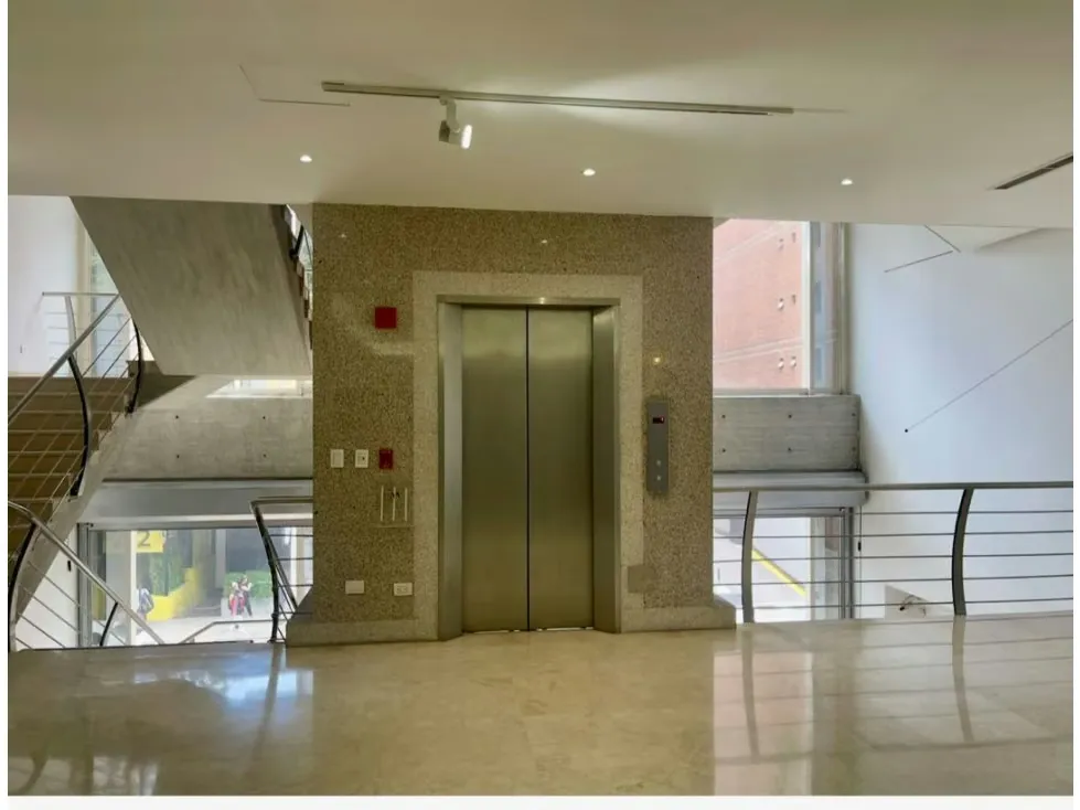 Vendo edificio c/ terraza 2080m2 Las Mercedes 4775 - 5