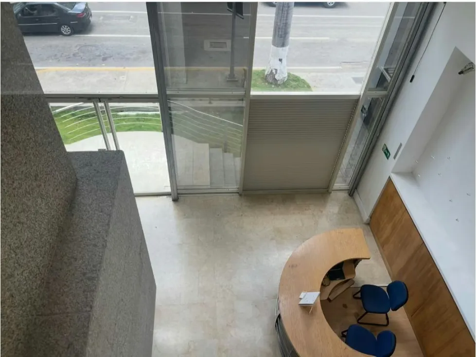 Vendo edificio c/ terraza 2080m2 Las Mercedes 4775 - 6