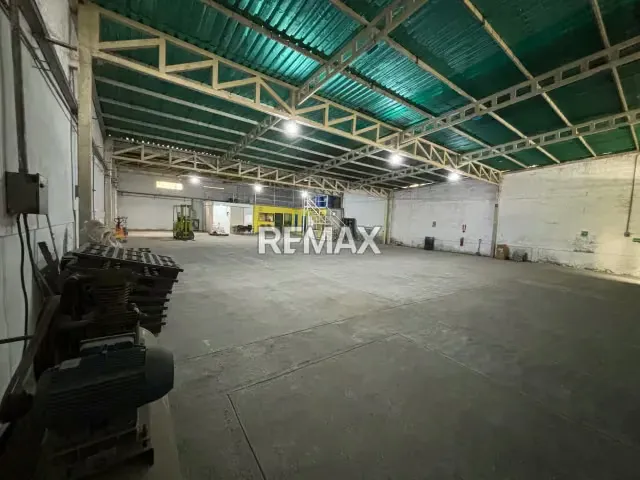 Galpón de 515 m² con Santamaría y Estructura de Hierro – Zona Campo Alegre - 16