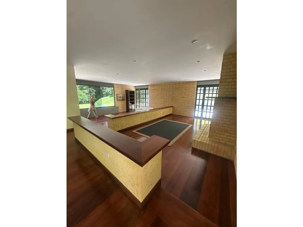 Vendo casa c/ jardines 560m2 Oripoto 3011 - 5