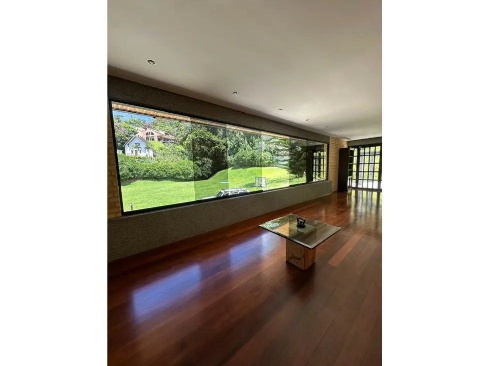 Vendo casa c/ jardines 560m2 Oripoto 3011 - 9