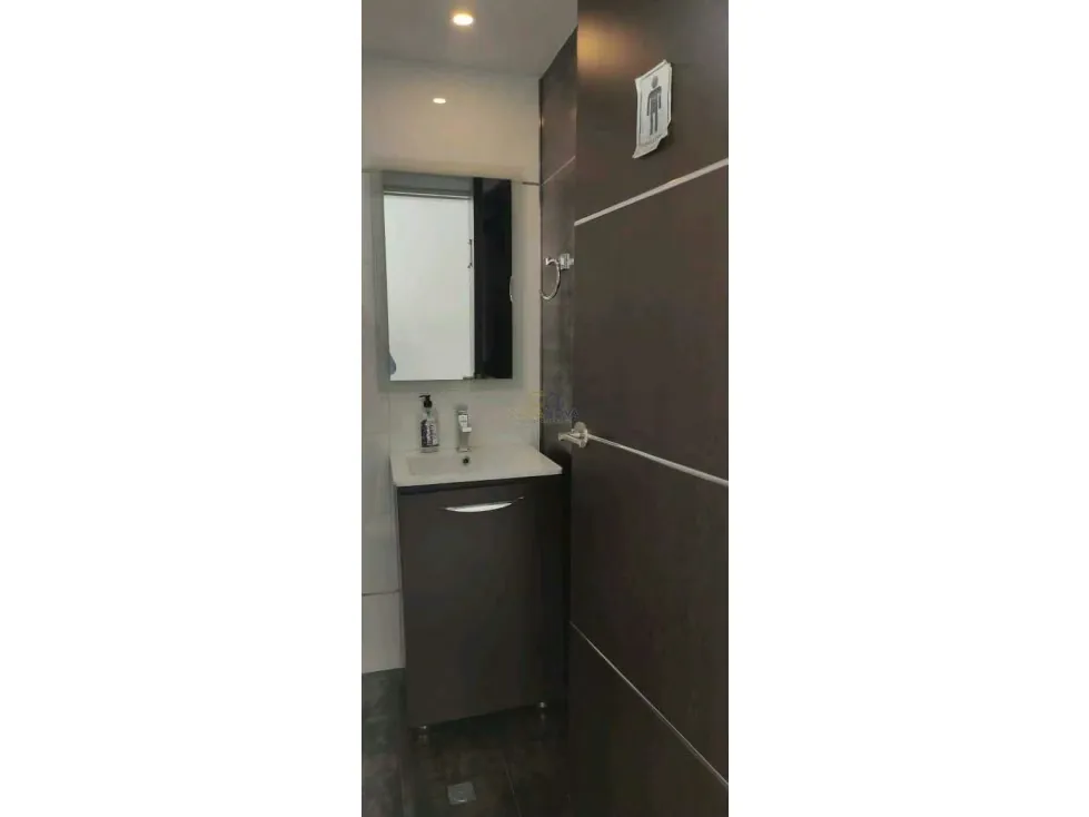 Se alquila oficina 85m2 en Las Palmas - 8