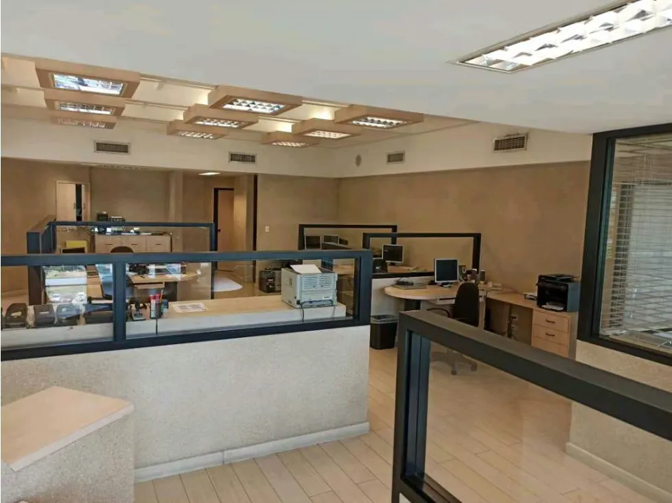 Vendo oficina 223m2 Centro Comercial Tamanaco 4342 - 7