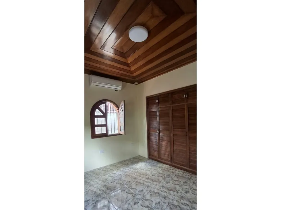 Casa Quinta y Edificio Residencial en Venta Urb. Alta Florida - 575M - 19