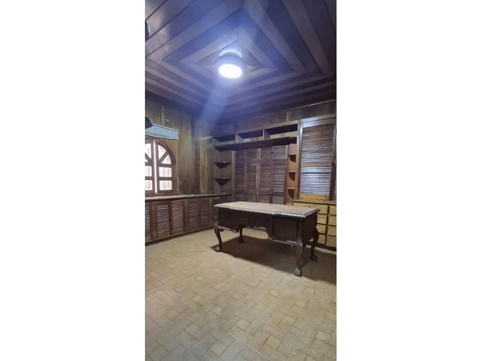 Casa Quinta y Edificio Residencial en Venta Urb. Alta Florida - 575M - 25