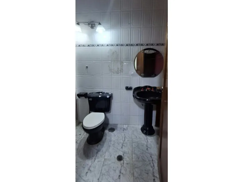 Casa Quinta y Edificio Residencial en Venta Urb. Alta Florida - 575M - 37