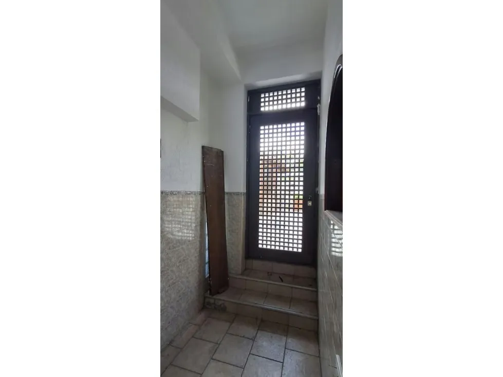 Casa Quinta y Edificio Residencial en Venta Urb. Alta Florida - 575M - 61