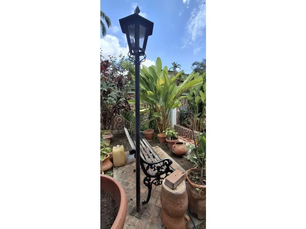 Casa Quinta y Edificio Residencial en Venta Urb. Alta Florida - 575M - 66