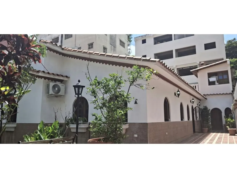 Casa Quinta y Edificio Residencial en Venta Urb. Alta Florida - 575M - 9