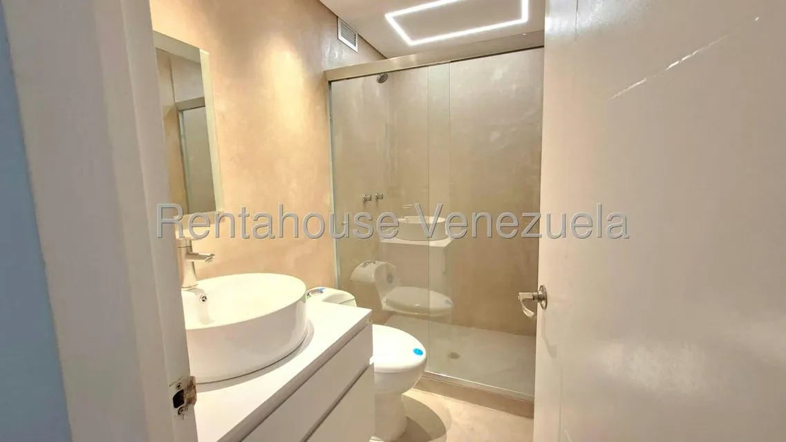 Apartamento (1 Nivel) en Venta en El Encantado, Distrito Metropolitano - 11