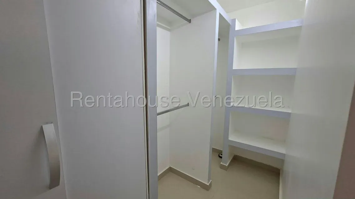 Apartamento (1 Nivel) en Venta en El Encantado, Distrito Metropolitano - 10