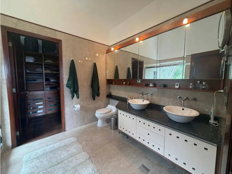 Se Vende Town House Alto Hatillo 5H +S/ 7B + S/ 4P - 9