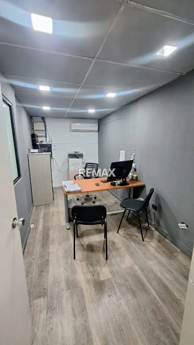 GALPON CON OFICINAS - LA CAMPIÑA - 12